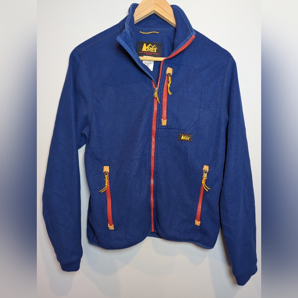 REI Youth Size XL Trailsmith Blue Fleece Jacket with Red Zipper